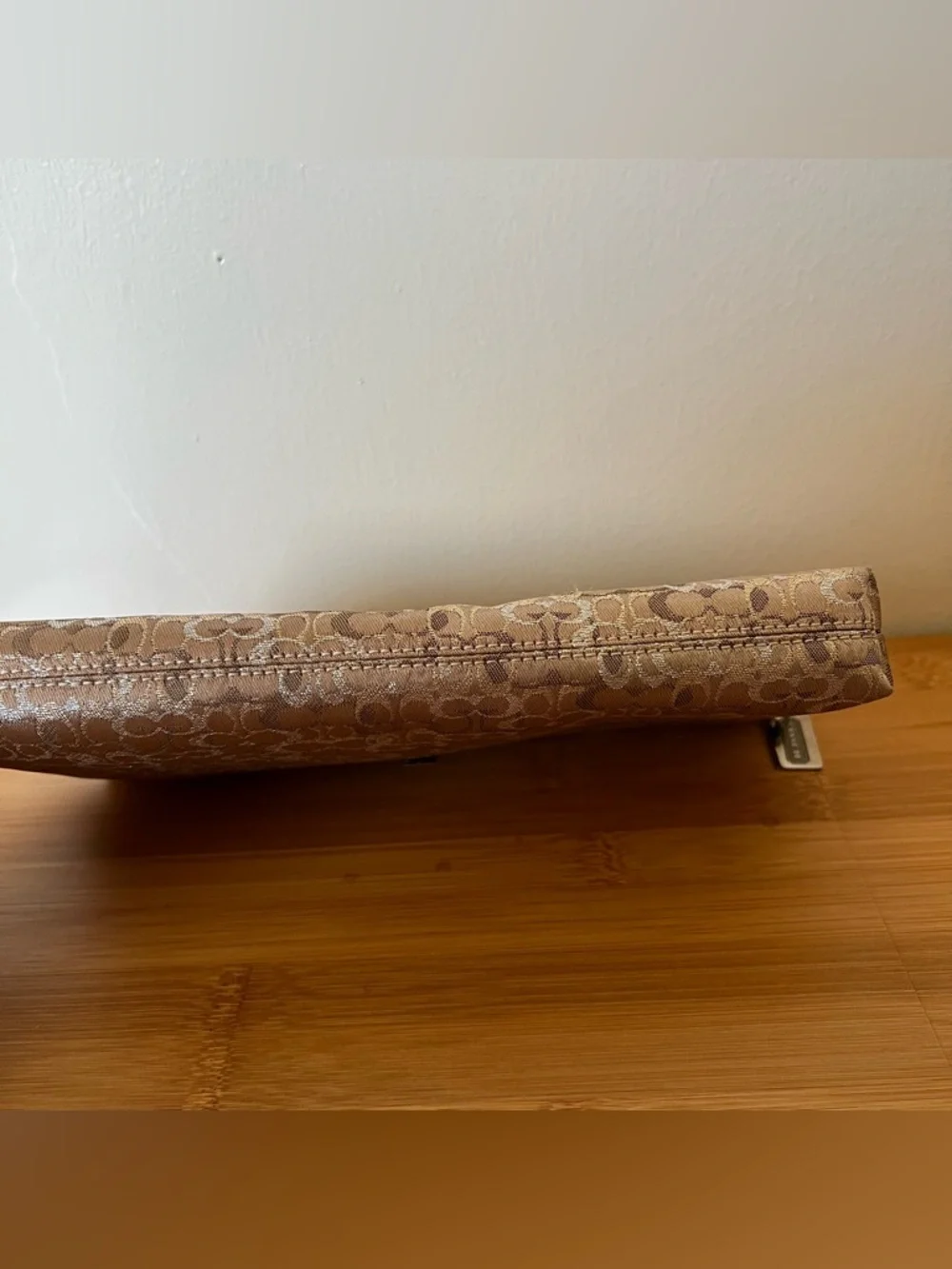 Coach vintage 2005 gold optic lurex signature 3595 Hamptons clip shoulder bag - Picture 8 of 15